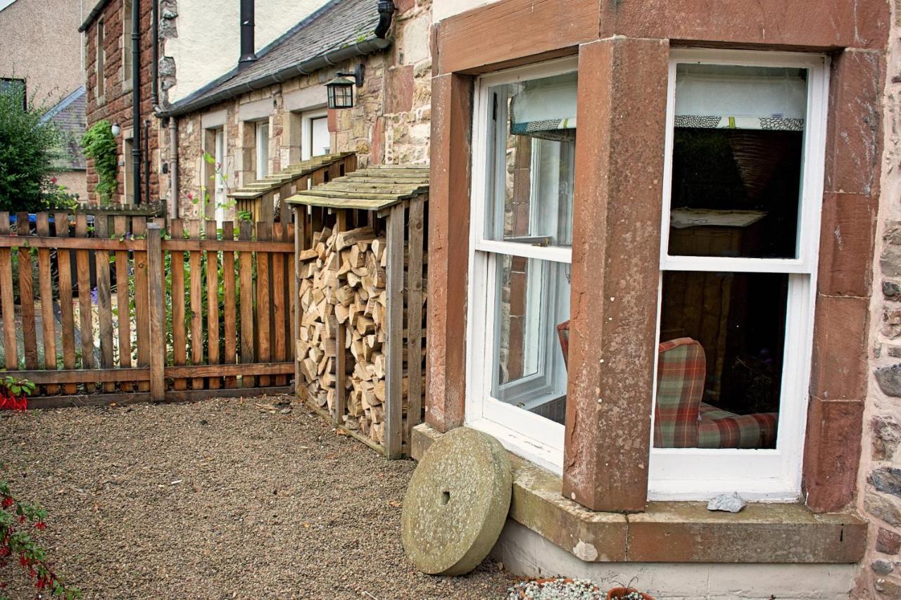 Violet Cottage Jedburgh Dış mekan fotoğraf